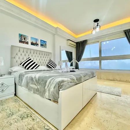 Alexandria Luxury Apartments Stanley Direct Sea View Exterior photo