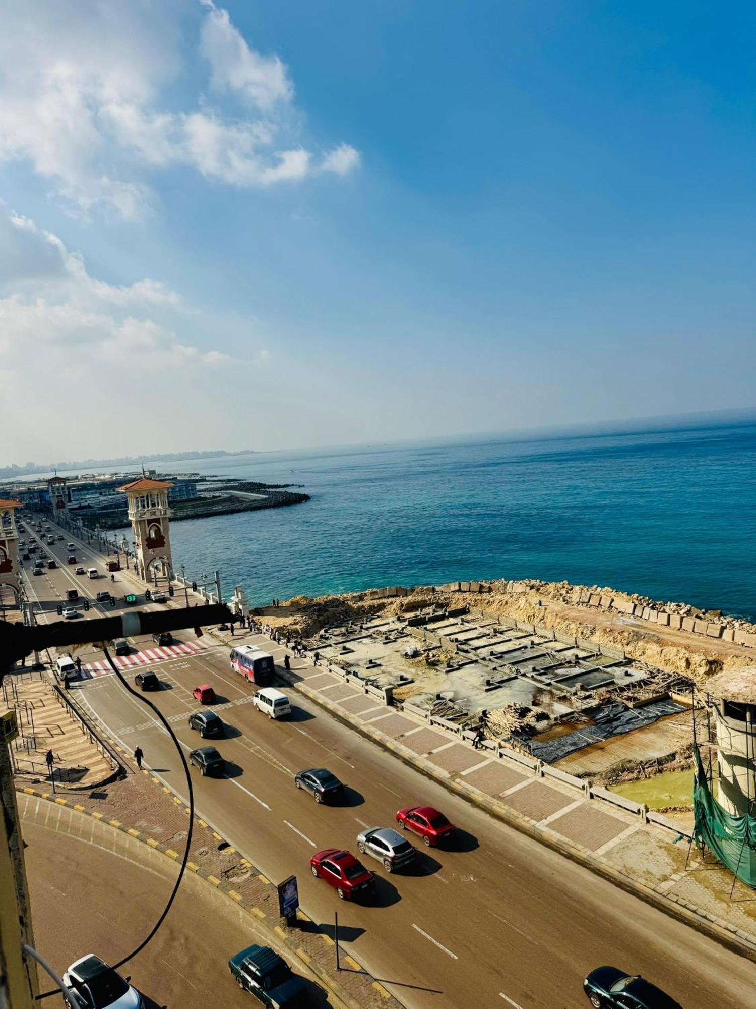 Luxury Stanley Direct Sea View Apartment Alexandria